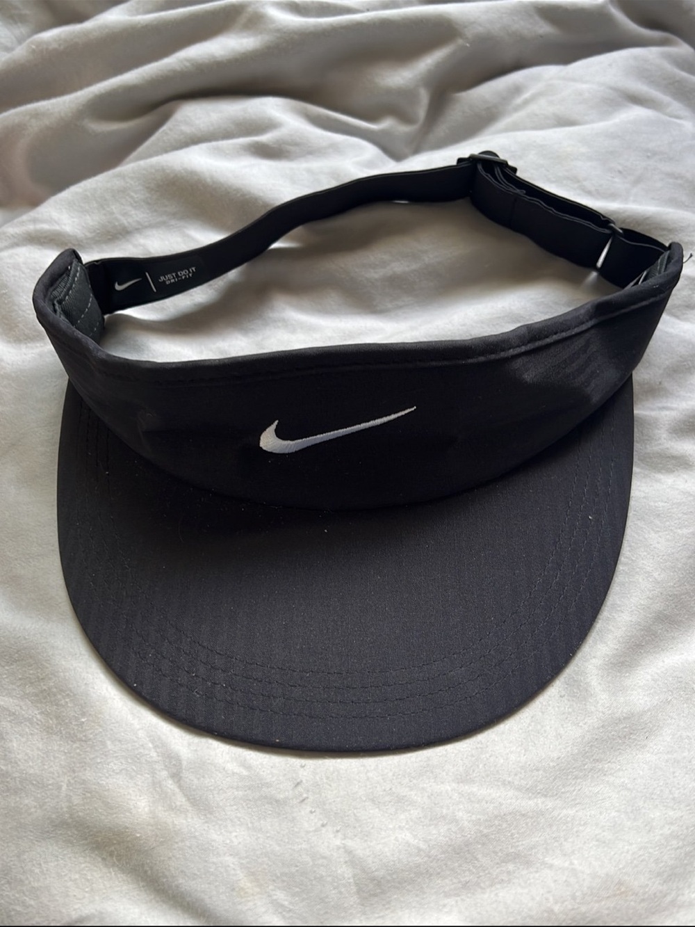 Nike golf Dri-Fit visor unisex